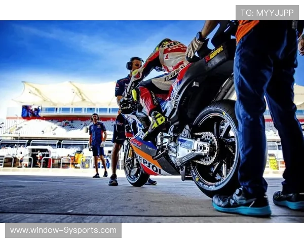 围绕MotoGP赛季激战与车队博弈引发车手转会与技术革新新焦点